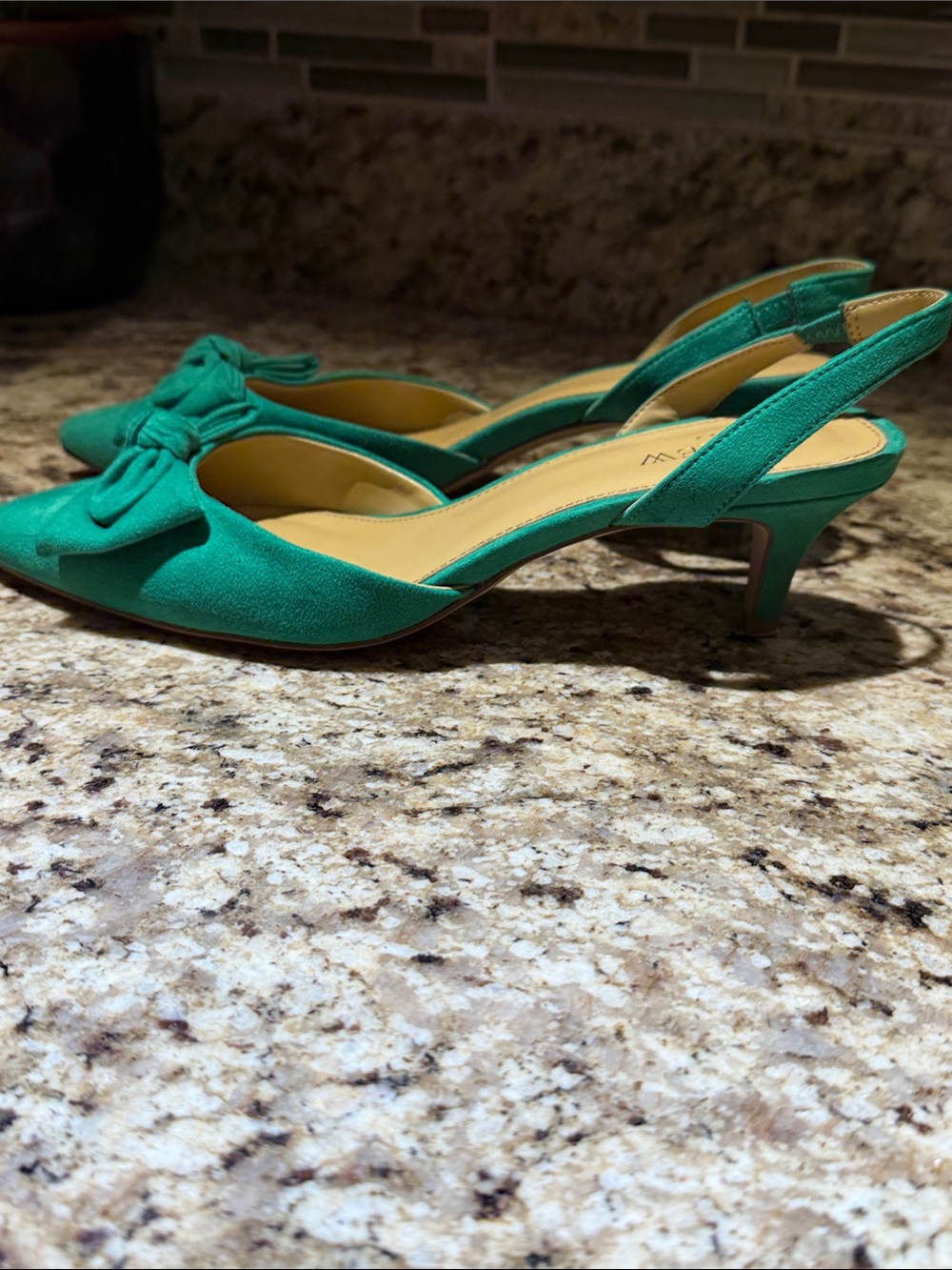 J. Crew Factory Kelly Green Bow Pointed-Toe Slingback Kitten Heel Pumps - Picture 9 of 13
